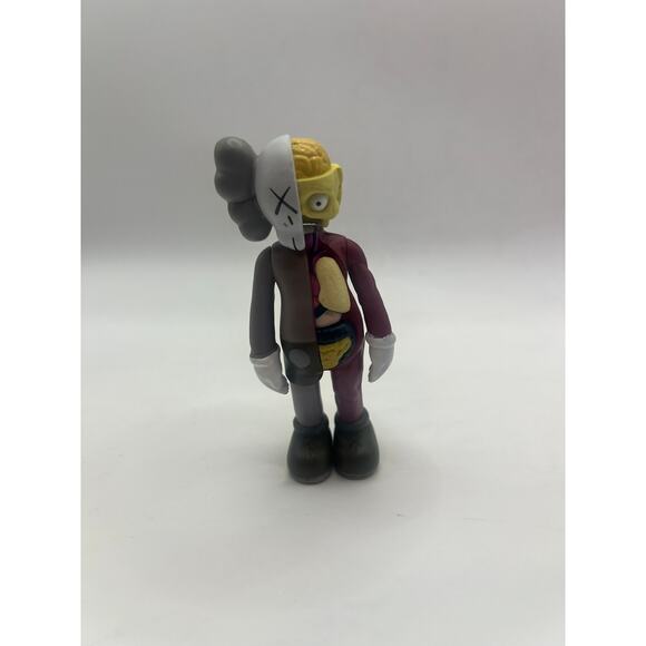 Kaws Companion Mini Figure Grey/Red - Picture 1 of 2